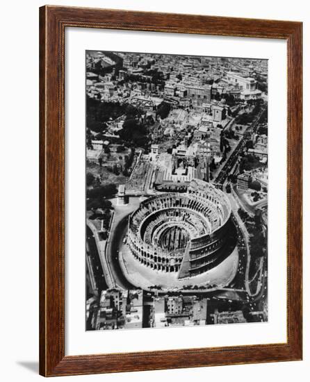 The Colosseum in Rome-Bettmann-Framed Photographic Print