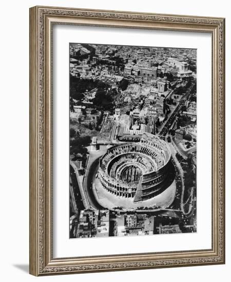 The Colosseum in Rome-Bettmann-Framed Photographic Print