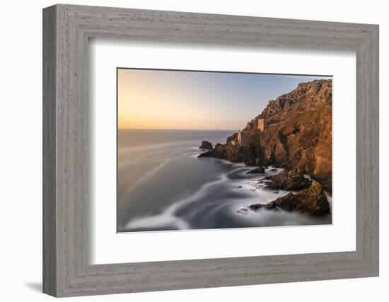 The Crown's Engine houses, Botallack, West Cornwall, UK-Ross Hoddinott-Framed Photographic Print