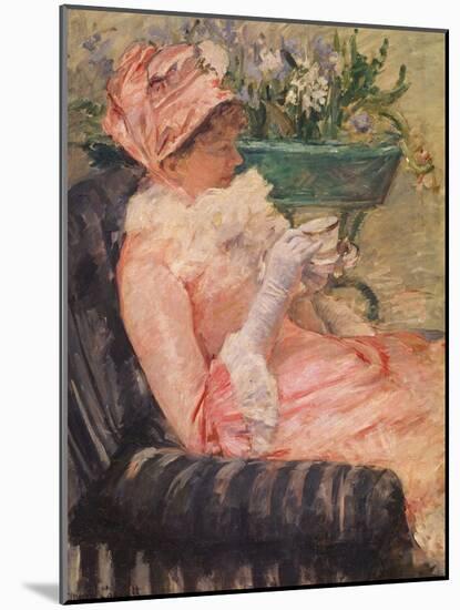 The Cup of Tea, Ca, 1880-81-Mary Cassatt-Mounted Giclee Print