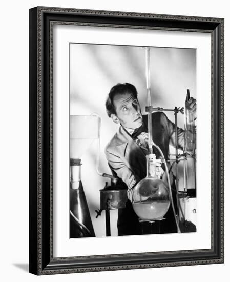 The Curse of Frankenstein, Peter Cushing, 1957-null-Framed Photo