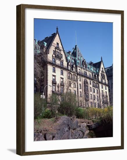 The Dakota, Central Park West, NYC-Barry Winiker-Framed Photographic Print