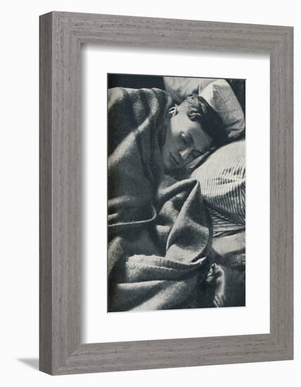 'The day is over', 1941-Cecil Beaton-Framed Photographic Print