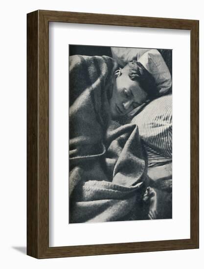 'The day is over', 1941-Cecil Beaton-Framed Photographic Print