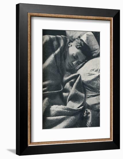 'The day is over', 1941-Cecil Beaton-Framed Photographic Print