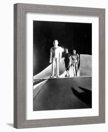 The Day the Earth Stood Still, Patricia Neal, Michael Rennie, 1951-null-Framed Photo