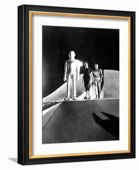 The Day the Earth Stood Still, Patricia Neal, Michael Rennie, 1951-null-Framed Premium Photographic Print