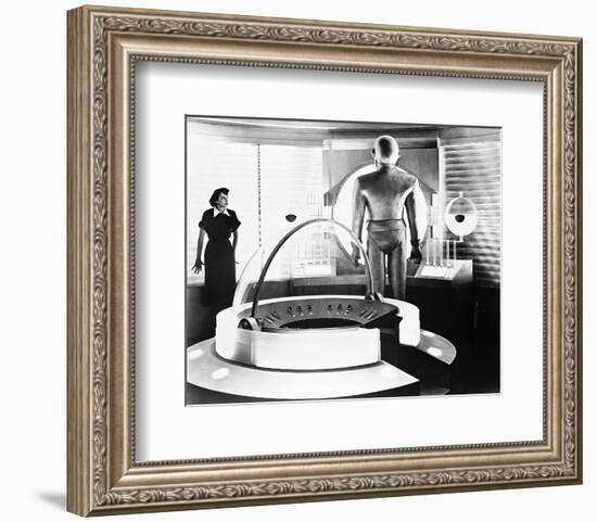 The Day the Earth Stood Still-null-Framed Photo