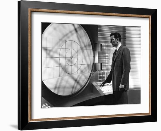 The Day the Earth Stood Still-null-Framed Photo