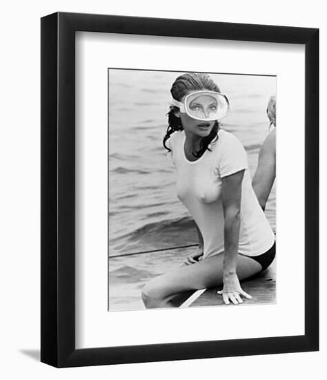 The Deep-null-Framed Photo