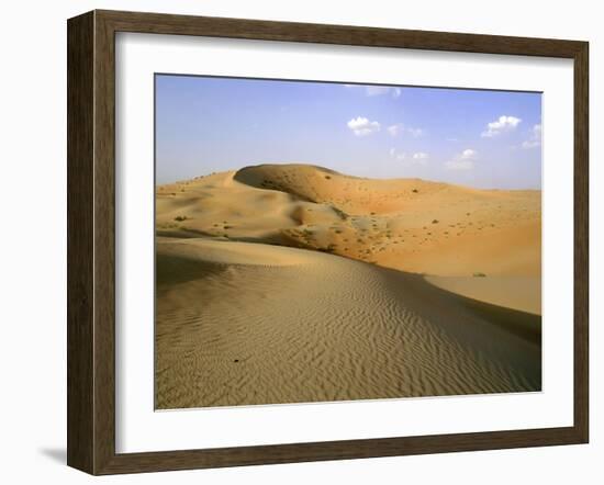 The desert near al-'Ain - sand dunes in striking pink colour-Werner Forman-Framed Giclee Print