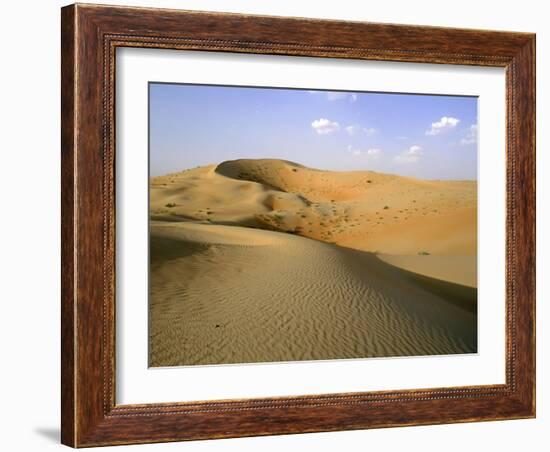 The desert near al-'Ain - sand dunes in striking pink colour-Werner Forman-Framed Giclee Print