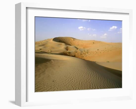 The desert near al-'Ain - sand dunes in striking pink colour-Werner Forman-Framed Giclee Print