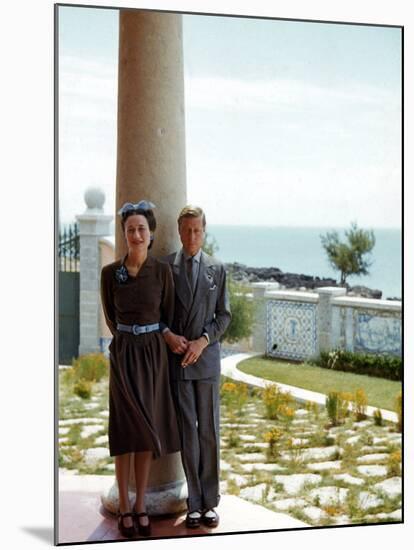 The Duke and Duchess of Windsor, aka Wallis Simpson-Thomas D^ Mcavoy-Mounted Premium Photographic Print