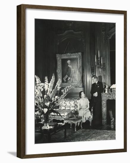 The Duke and the Duchess of Windsor in Paul Louis Weiller's House, Paris, France, 1949-Cecil Beaton-Framed Photographic Print