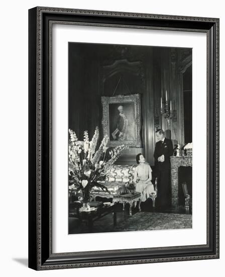 The Duke and the Duchess of Windsor in Paul Louis Weiller's House, Paris, France, 1949-Cecil Beaton-Framed Photographic Print