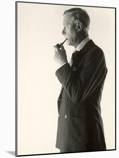 The Duke of Windsor, Formerly King of the United Kingdom-Cecil Beaton-Mounted Photographic Print