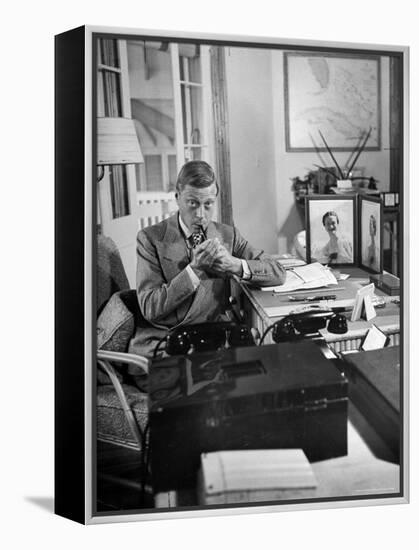 The Duke of Windsor Lighting His Pipe in the Living Room-David Scherman-Framed Premier Image Canvas