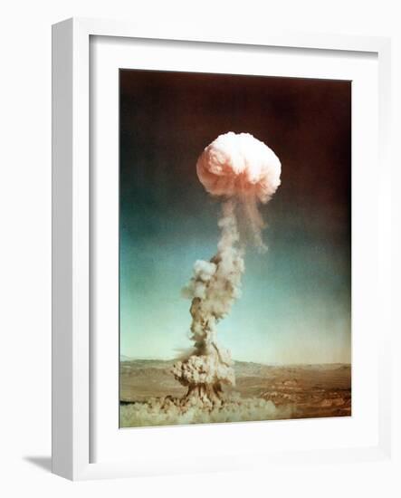 The Easy Shot Exploded a 31 Kiloton Nuclear Bomb-null-Framed Photo