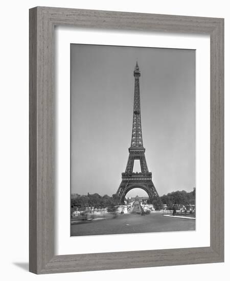 The Eiffel Tower, 1887-89-Alexandre-Gustave Eiffel-Framed Giclee Print