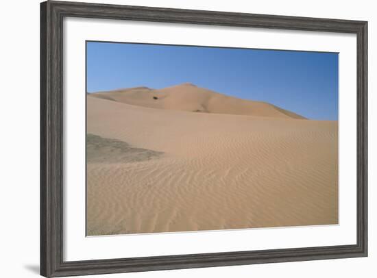 The Empty Quarter, Oman-Vivienne Sharp-Framed Photographic Print