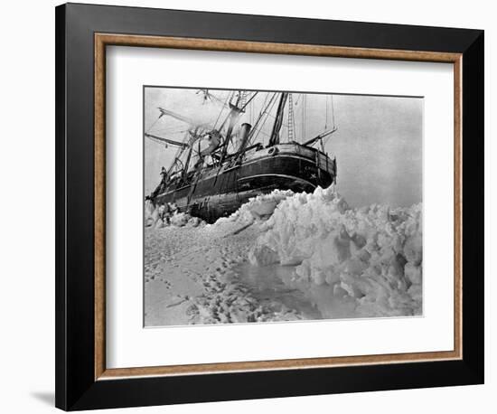 The "Endurance" Photo. co. by Underwood & Underwood, 1916. lot 4764-null-Framed Photographic Print