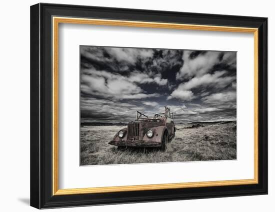 The Eyes-Bragi Ingibergsson --Framed Photographic Print