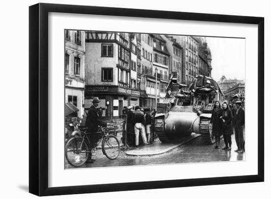 The First Allied Tanks Arrive in Strasbourg, Alsace, November 1944-null-Framed Giclee Print