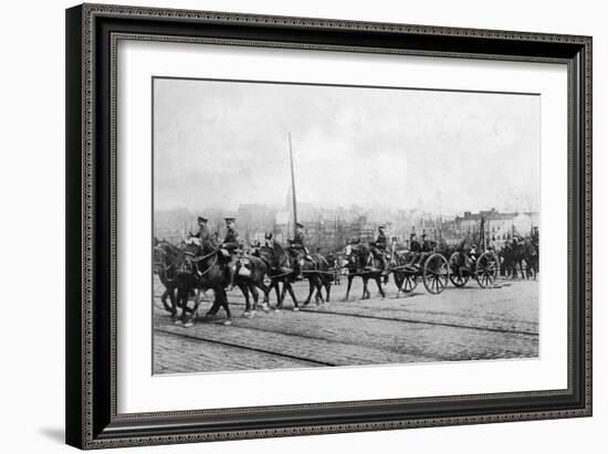 The First Units of the British Expeditionary Force in Boulogne, Northern France, 1914-null-Framed Giclee Print