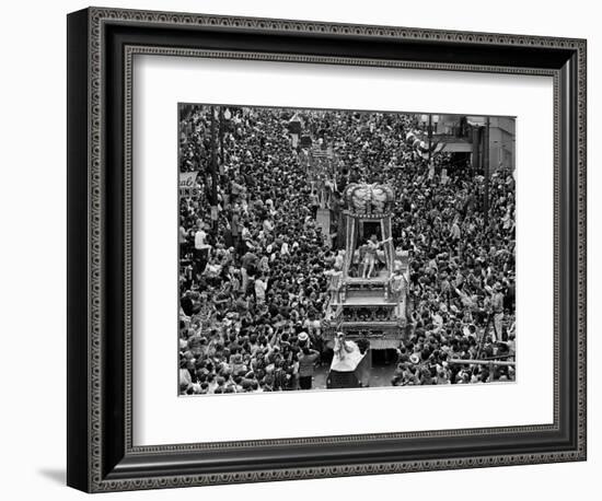 The Float Carrying Rex, King of Carnival, Squeezes Through a Massive Crowd-null-Framed Photographic Print