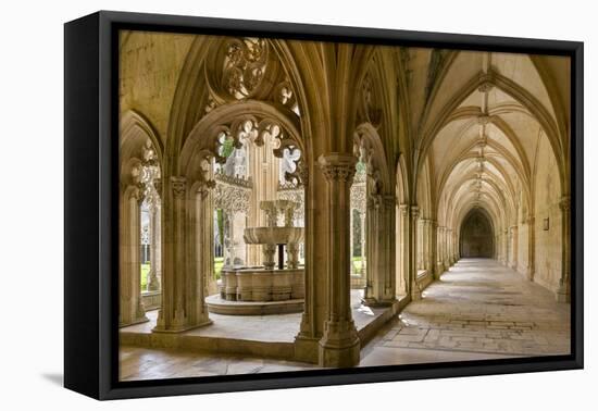 The fountain and water basin in the Claustro Real, royal cloister. Monastery of Batalha, Portugal-Martin Zwick-Framed Premier Image Canvas