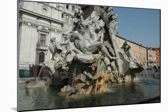 The Fountain of the Four Rivers ( Fontana dei Quattro Fiumi ) in Piazza Navona-Werner Forman-Mounted Giclee Print