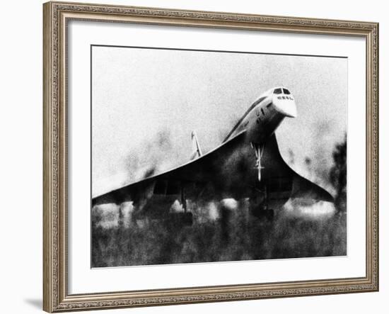 The French-Built Concorde Takes Off on a Trial Flight at Toulouse, France, Dec 6, 1975-null-Framed Photo