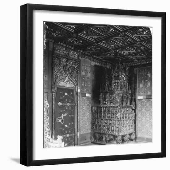 The Furnace in the Prince's Chamber, Festung Hohensalzburg, Salzburg, Austria, C1900s-Wurthle & Sons-Framed Photographic Print