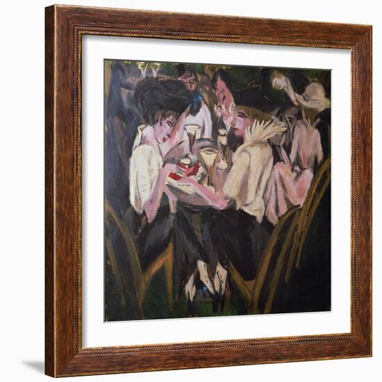 The Garden Cafe, 1914 (Oil on Canvas)-Ernst Ludwig Kirchner-Framed Giclee Print