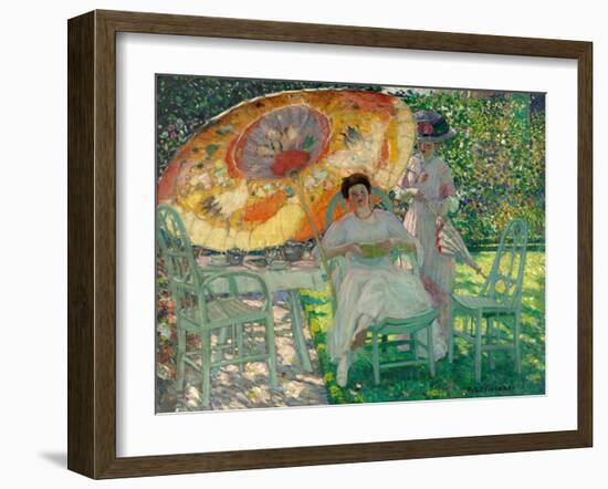 The Garden Parasol, C.1910 (Oil on Canvas)-Frederick Carl Frieseke-Framed Giclee Print