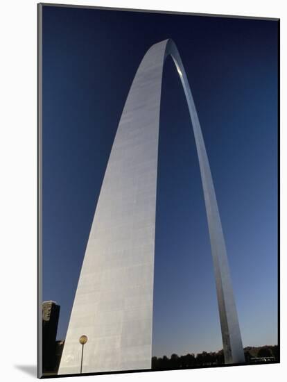 The Gateway Arch, St. Louis, Missouri, USA-null-Mounted Photographic Print