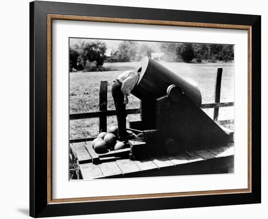 The General, Buster Keaton, 1927-null-Framed Photo