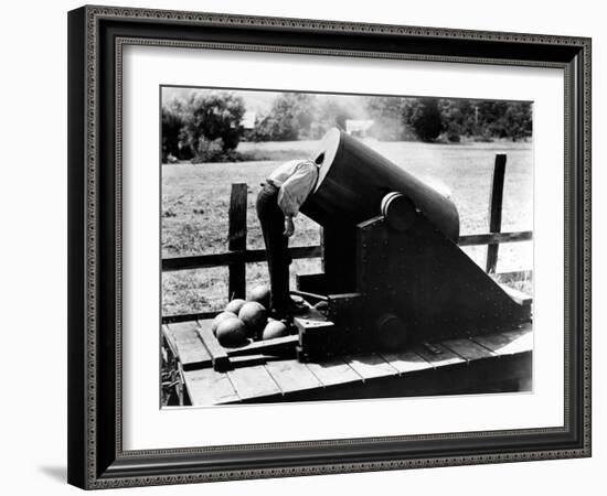 The General, Buster Keaton, 1927-null-Framed Photo