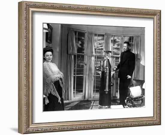 The Ghost and Mrs. Muir, Gene Tierney, Rex Harrison, 1947-null-Framed Premium Photographic Print