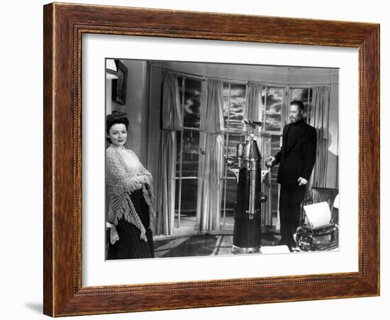 The Ghost and Mrs. Muir, Gene Tierney, Rex Harrison, 1947-null-Framed Premium Photographic Print