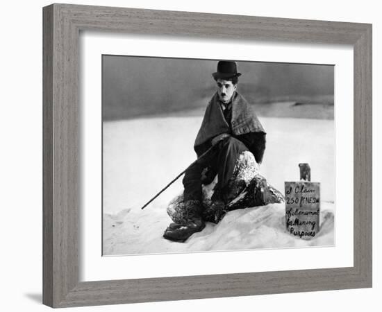 The Gold Rush, Charlie Chaplin, 1925-null-Framed Photo