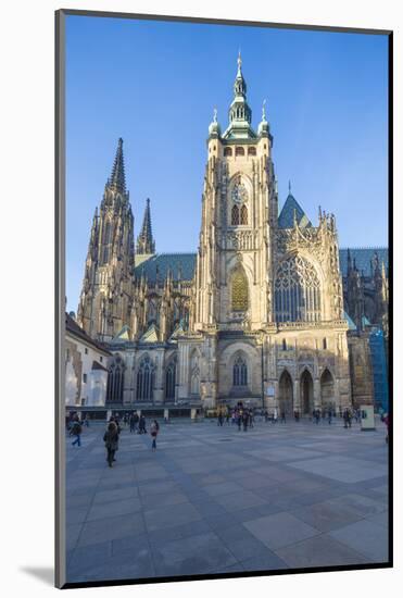 The gothic Cathedral of St. Vitus, Old Town Square, UNESCO World Heritage Site, Prague, Czech Repub-Roberto Moiola-Mounted Photographic Print