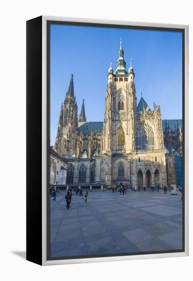 The gothic Cathedral of St. Vitus, Old Town Square, UNESCO World Heritage Site, Prague, Czech Repub-Roberto Moiola-Framed Premier Image Canvas