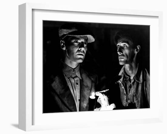 The Grapes Of Wrath, Henry Fonda, John Carradine, 1940-null-Framed Photo