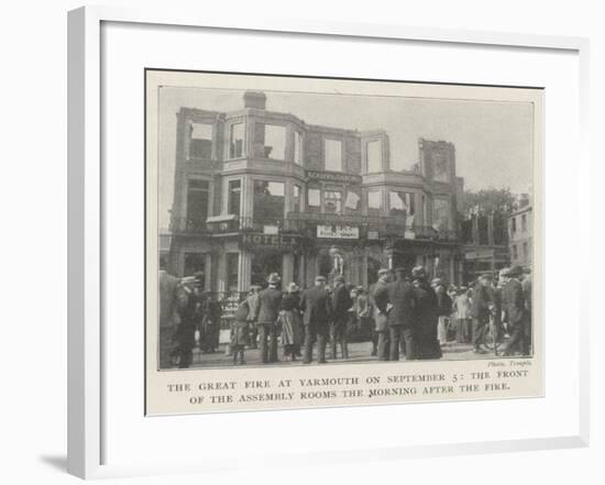 The Great Fire at Yarmouth on 5 September-null-Framed Giclee Print