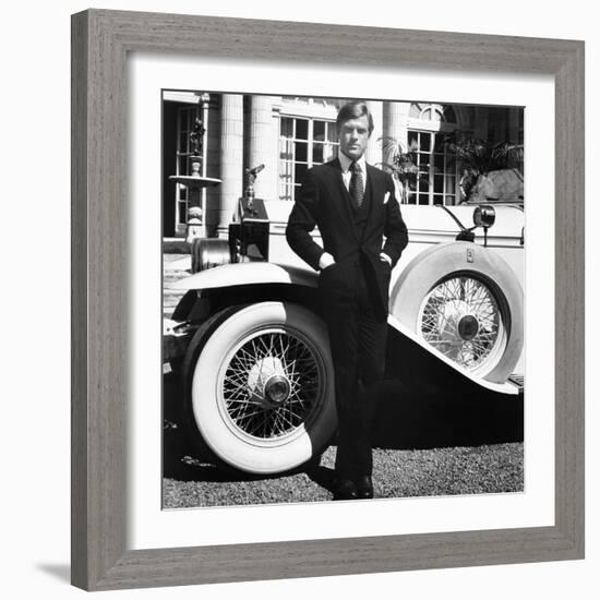 The Great Gatsby, Robert Redford, 1974-null-Framed Photo