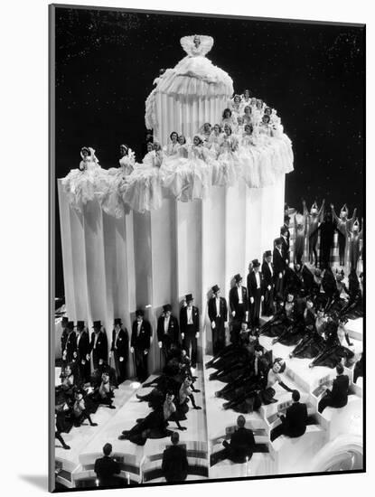 The Great Ziegfeld, 1936-null-Mounted Photo