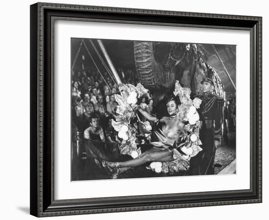 The Greatest Show On Earth, Gloria Grahame, Lyle Bettger, 1952-null-Framed Photo