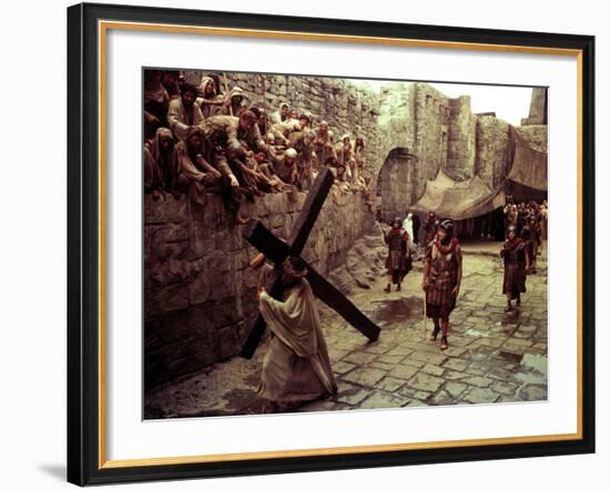 The Greatest Story Ever Told, Max Von Sydow, John Wayne, 1965-null-Framed Photo